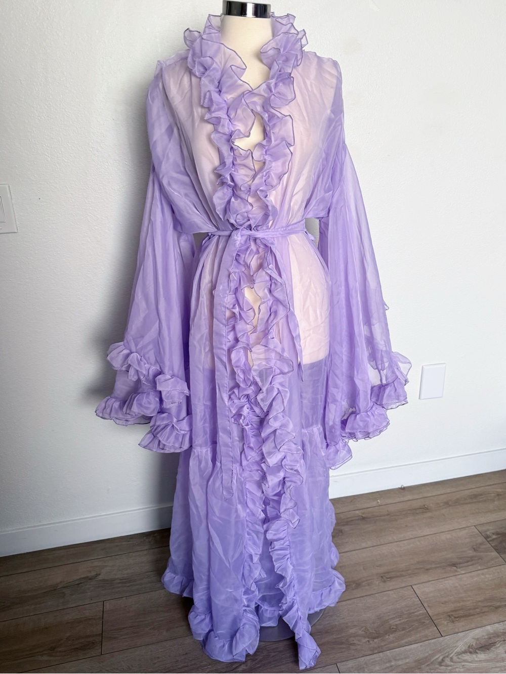Vintage 70s Sheer Lavender Ruffle Peignoir Maxi Robe Bell Sleeve - Picture 9 of 9